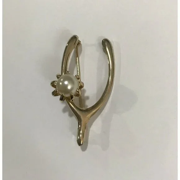 VINTAGE WISHBONE BROOCH GOOD LUCK SYMBOL GOLD TONE METAL PIN FAUX PEARL - Picture 3 of 7
